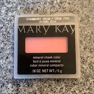 Mary Kay Strawberry Cream Mineral Cheek Color